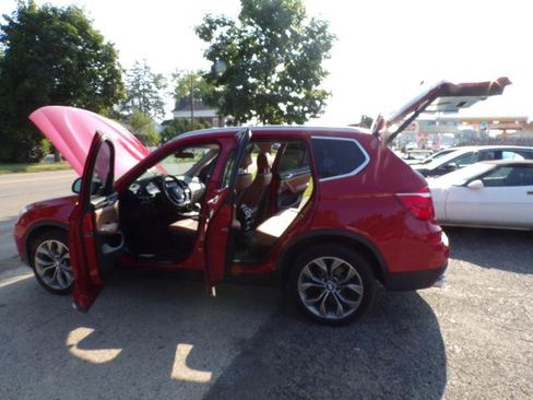 Used 2017 BMW X3 xDrive28i image 11