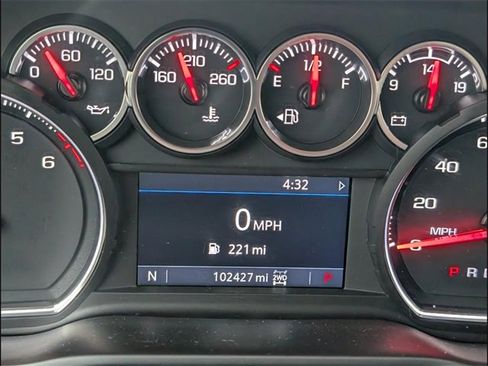 Used 2020 Chevrolet Silverado 1500 RST w/ RST Value Package image 21