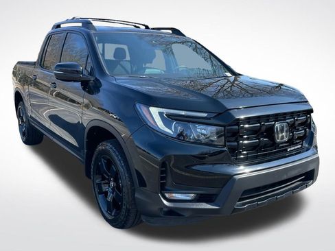 Certified 2025 Honda Ridgeline Black Edition image 8