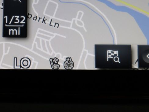 Used 2024 Nissan Ariya AWD image 58