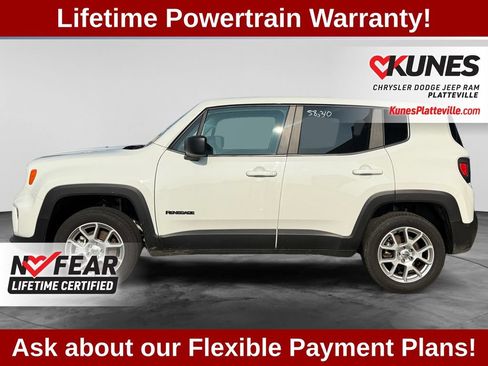 Used 2023 Jeep Renegade Latitude AWD/4WD image 5