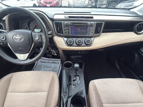 Used 2013 Toyota RAV4 LE image 9