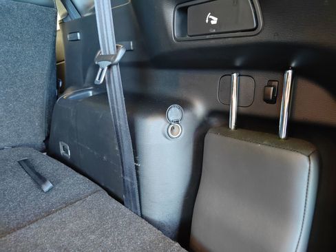 Used 2024 Mitsubishi Outlander SE image 18