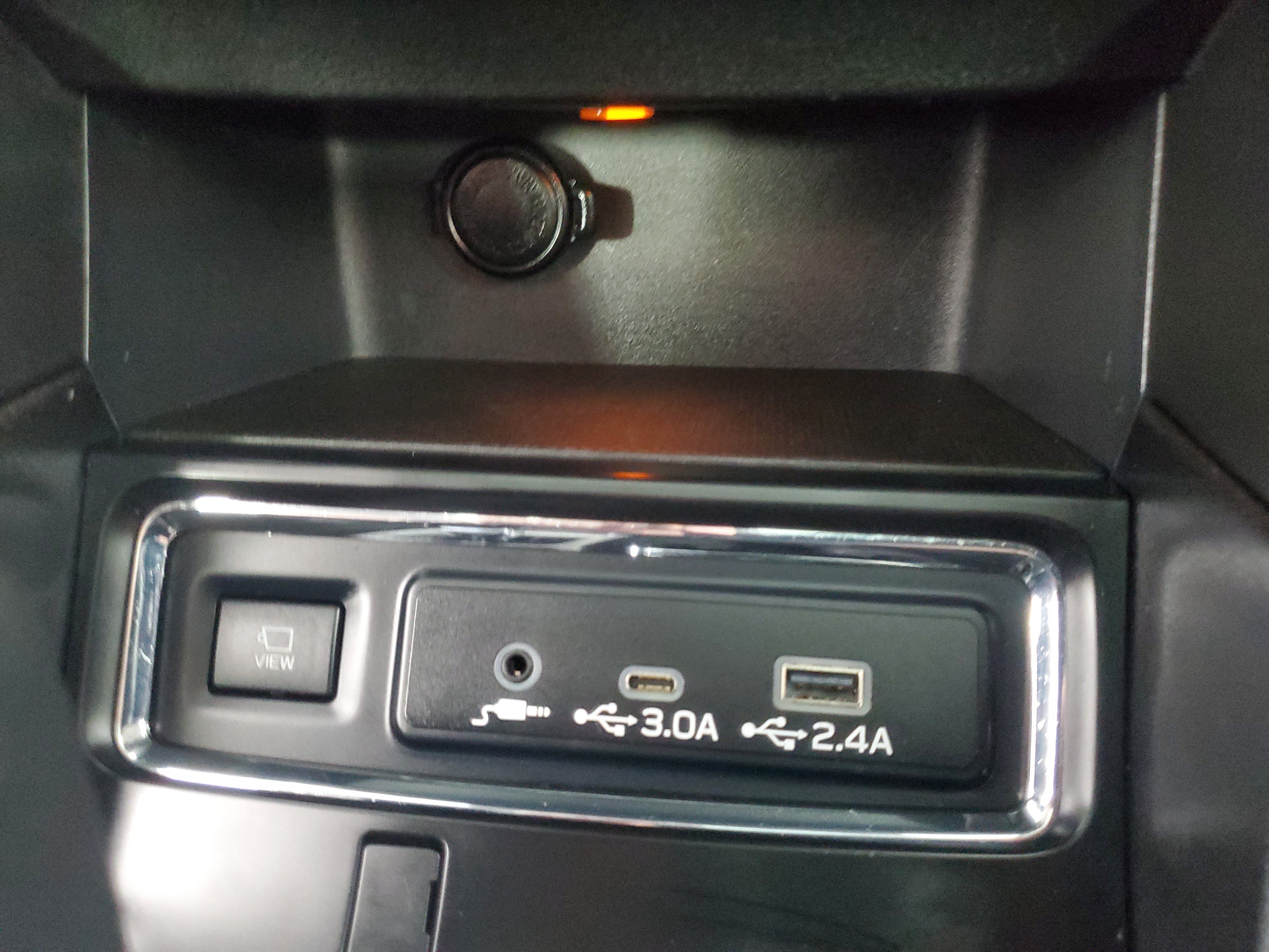 Used 2023 Subaru Ascent Onyx Edition Limited AWD/4WD image 18