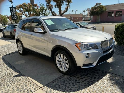 Used 2013 BMW X3 xDrive28i AWD/4WD image 3