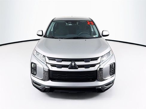 Used 2025 Mitsubishi Outlander Sport AWD image 13