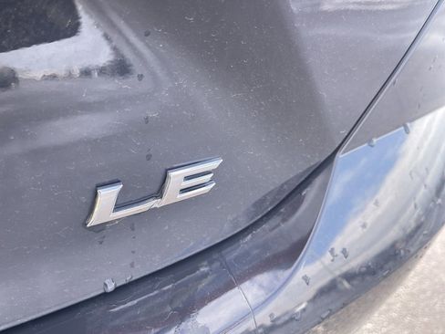 Used 2025 Toyota Camry LE w/ Convenience Package image 3