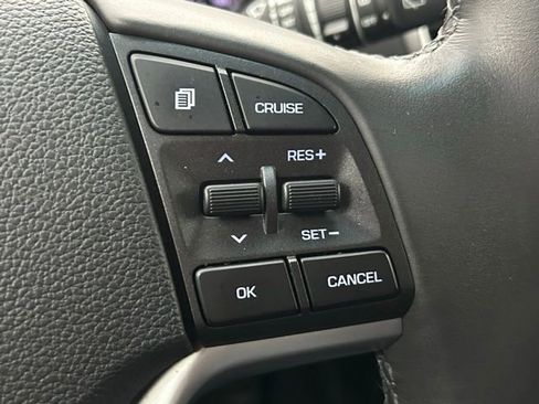 Used 2021 Hyundai Tucson Limited image 25