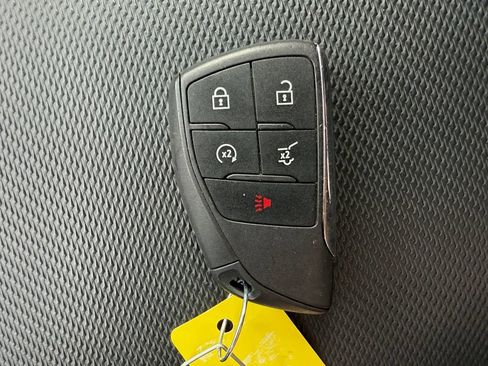 Used 2025 Chevrolet Equinox LT w/ Convenience Package II AWD/4WD image 18