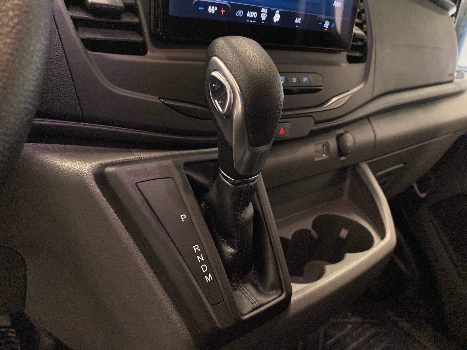 New 2026 Ford Transit 250 Low Roof RWD image 18