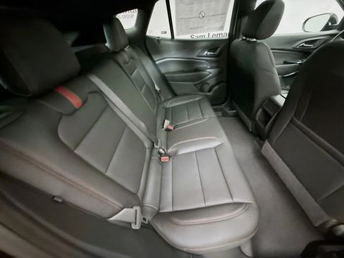 New 2026 Chevrolet Trax RS w/ Sunroof Package image 28