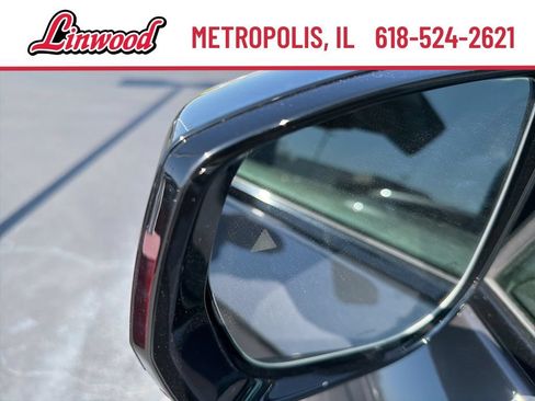 Used 2024 Jeep Grand Cherokee Altitude AWD/4WD image 14