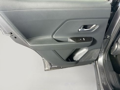 Used 2026 Nissan Kicks SV FWD image 26