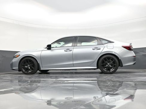 Used 2025 Honda Civic Sport image 21