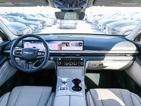 New 2026 Genesis GV80 3.5T Advanced image 11