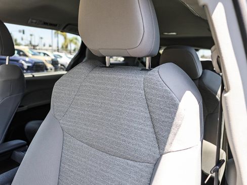 Certified 2023 Toyota Sienna LE AWD/4WD image 16
