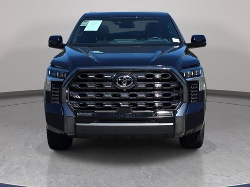 Used 2023 Toyota Tundra Platinum image 3