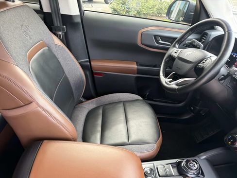 Used 2023 Ford Bronco Sport Outer Banks w/ Tech Package AWD/4WD image 15