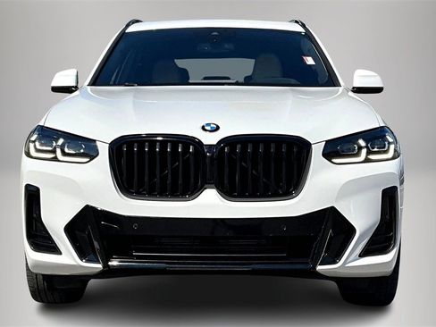 Used 2023 BMW X3 xDrive30i w/ M Sport Package image 3