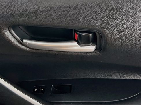 Used 2023 Toyota Corolla SE FWD image 31
