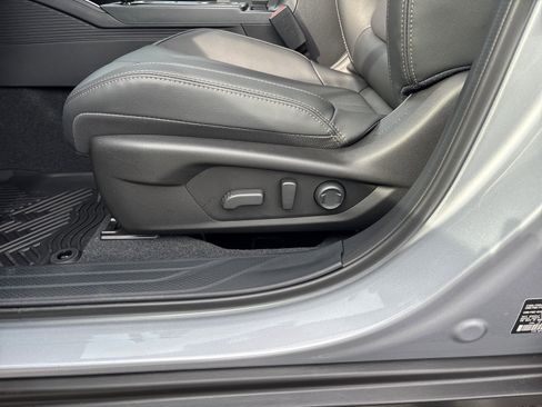 New 2026 Subaru Outback Limited image 13