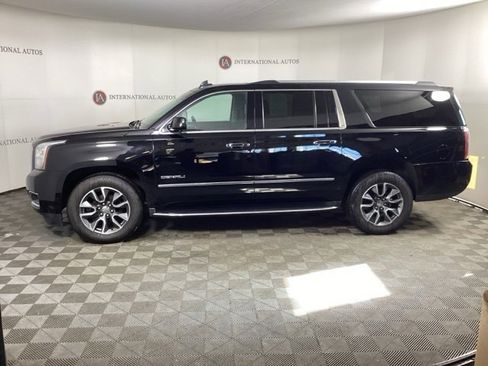 Used 2018 GMC Yukon XL Denali w/ Open Road Package image 7