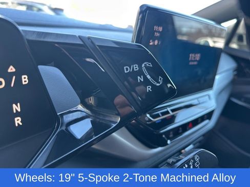 Used 2021 Volkswagen ID.4 Pro image 26