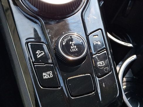 Used 2023 Kia Sportage LX AWD/4WD image 28