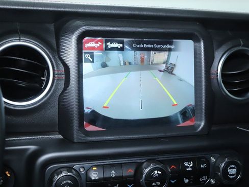 Used 2020 Jeep Gladiator Rubicon image 28