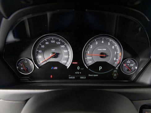 Used 2019 BMW M4 CS w/ Executive Package RWD image 16