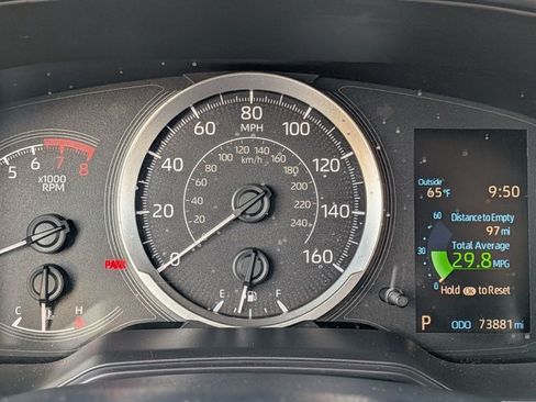 Used 2020 Toyota Corolla LE FWD image 10