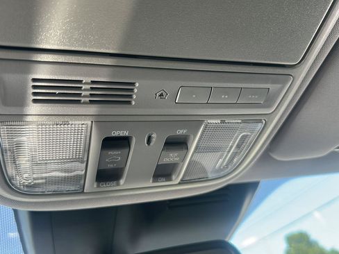 Used 2019 Honda CR-V EX-L image 32