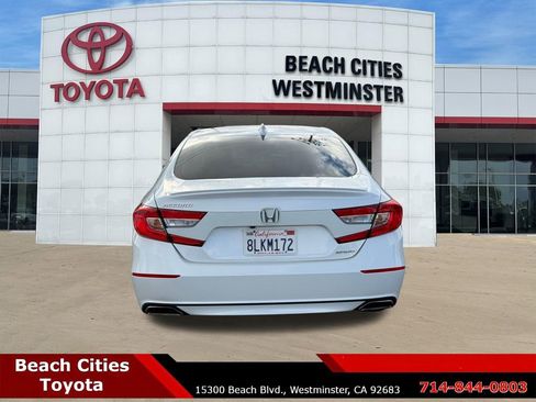 Used 2019 Honda Accord Sport image 10