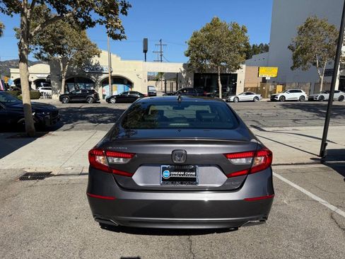 Used 2019 Honda Accord Sport image 10