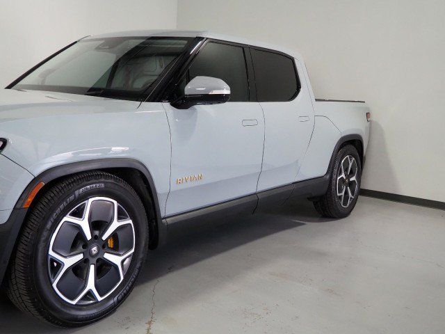 Used 2022 Rivian R1T AWD Adventure Quad image 64