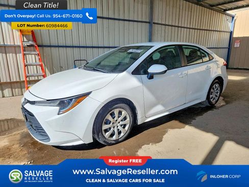 Used 2023 Toyota Corolla LE FWD image 1