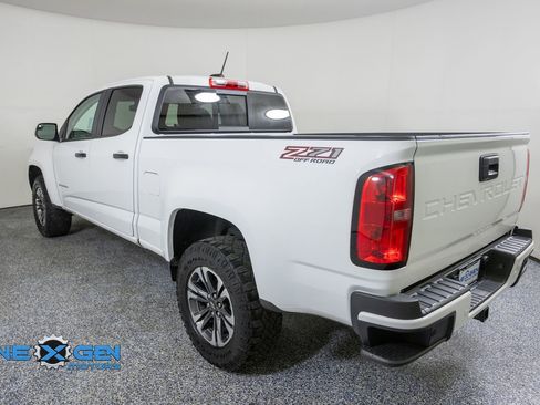 Used 2022 Chevrolet Colorado Z71 AWD/4WD image 5