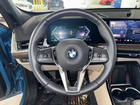 Used 2025 BMW X1 xDrive28i w/ Technology Package AWD/4WD image 25