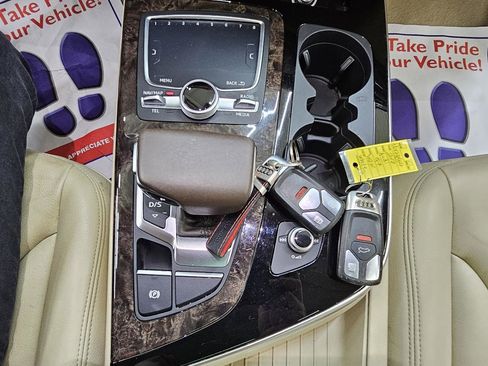 Used 2017 Audi Q7 3.0T Premium Plus image 36