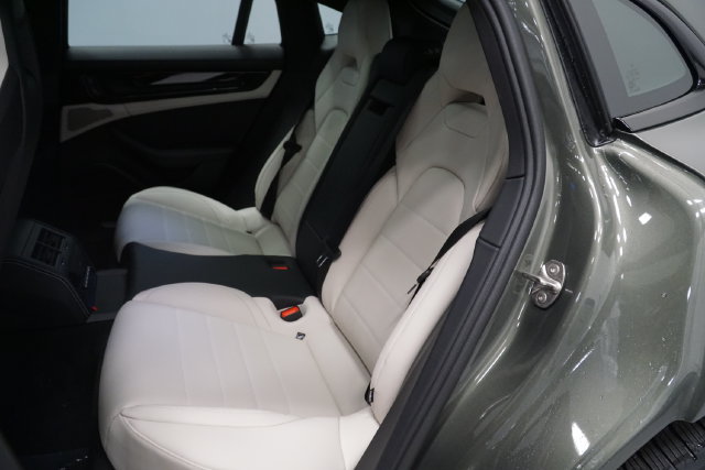 New 2026 Porsche Panamera 4 AWD/4WD image 25