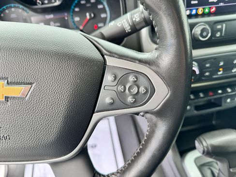 Used 2019 Chevrolet Colorado ZR2 w/ Colorado ZR2 Bison Edition image 23