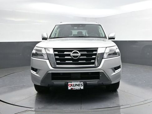 Used 2023 Nissan Armada SL image 2