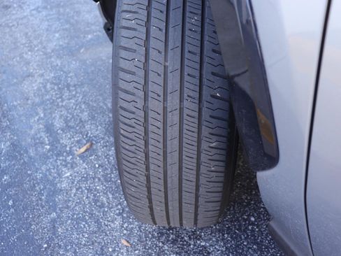 Used 2023 Toyota RAV4 XLE image 39