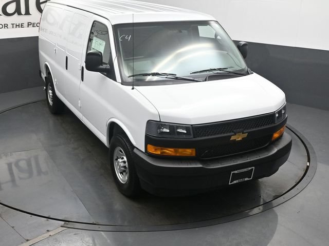 New 2026 Chevrolet Express 2500 w/ Driver Convenience Package RWD image 26