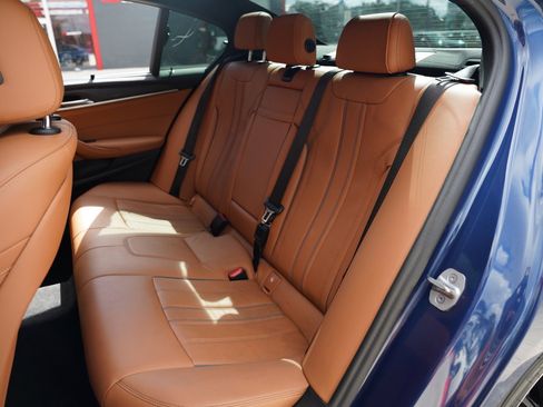 Used 2022 BMW 540i 540i w/ Executive Package image 8