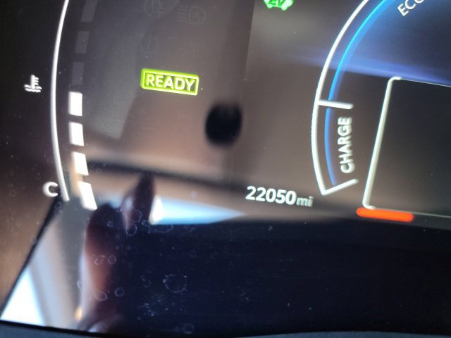 Used 2025 Toyota Camry SE w/ Multimedia Upgrade Package FWD image 17
