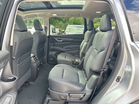 New 2025 Subaru Ascent Limited image 25