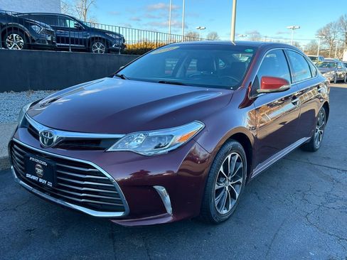 Used 2016 Toyota Avalon XLE Premium image 1