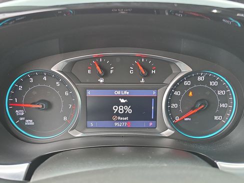 Used 2021 Chevrolet Traverse Premier image 20