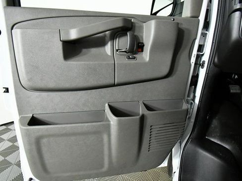 New 2025 Chevrolet Express 3500 Extended w/ Driver Convenience Package image 21